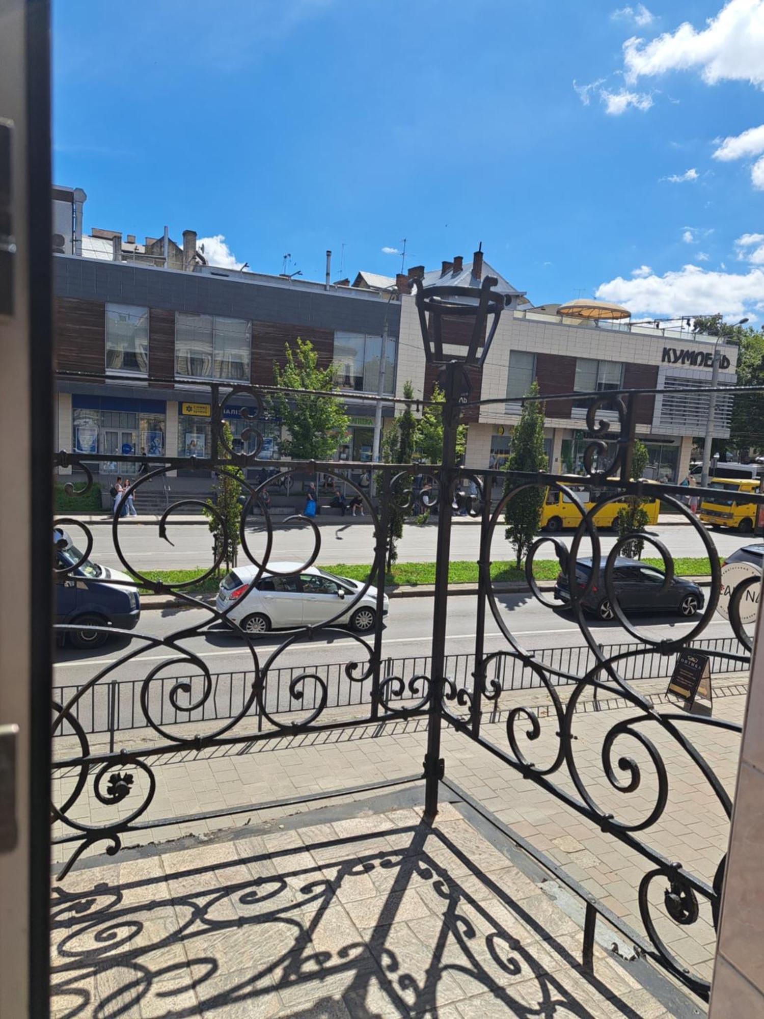 Двокімнатна Квартира Біля Оперного Театру Lwów Zewnętrze zdjęcie